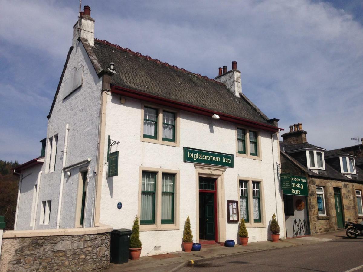 Highlander Inn Craigellachie Buitenkant foto